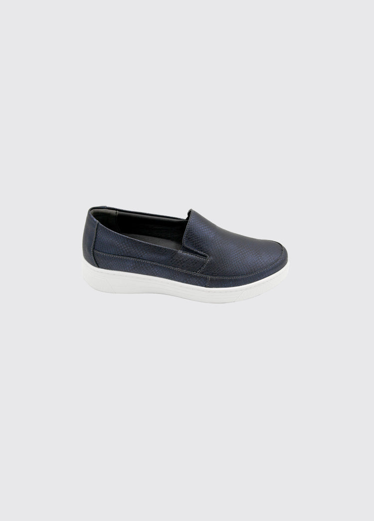 Jordyn Women's Slip On Shoe - Navy
