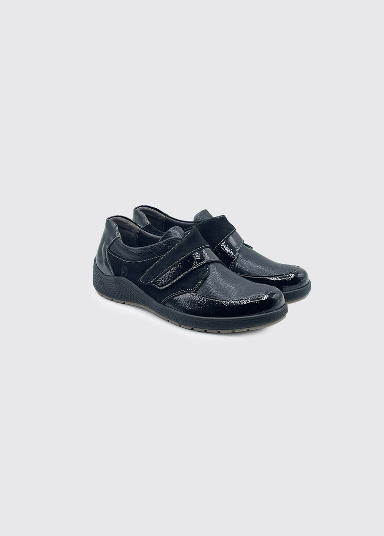 Phoebe Slip on Shoe - Black